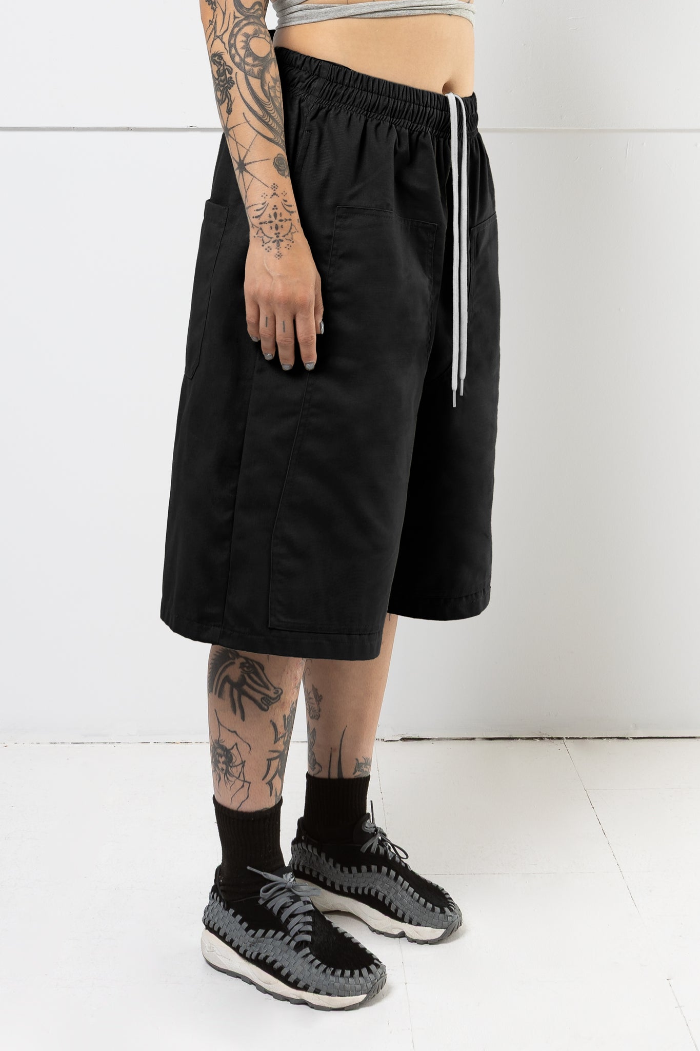 JESSE OVERSIZED SHORTS