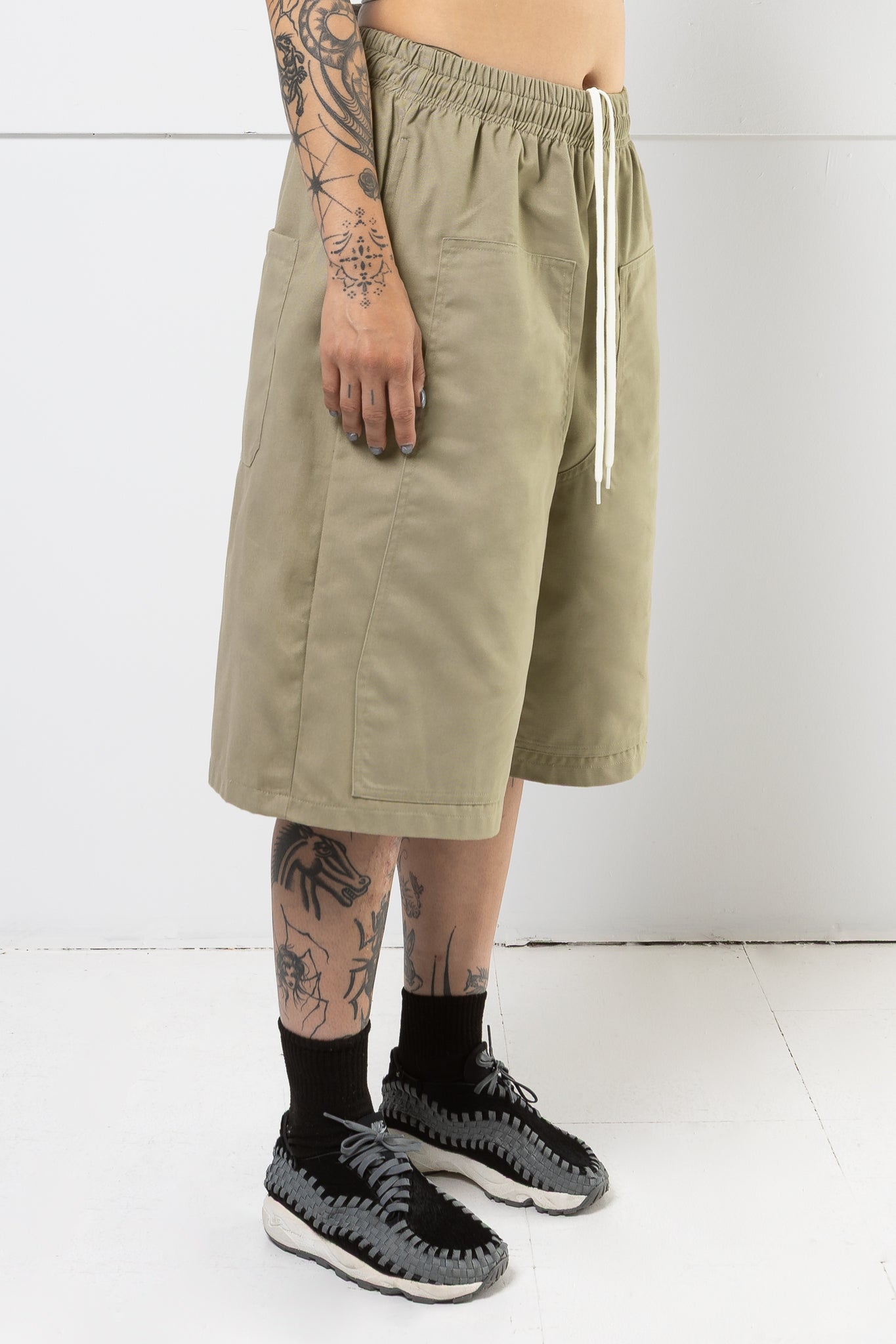 JESSE OVERSIZED SHORTS